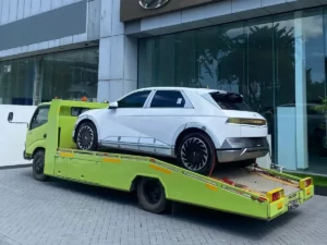 jasa towing jakarta surabaya